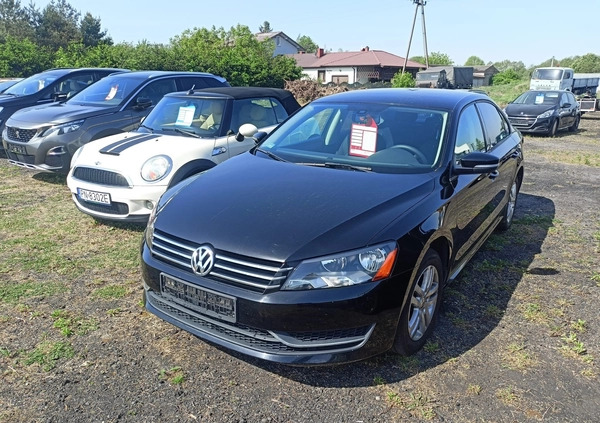 Volkswagen Passat cena 29999 przebieg: 110000, rok produkcji 2015 z Konin małe 631